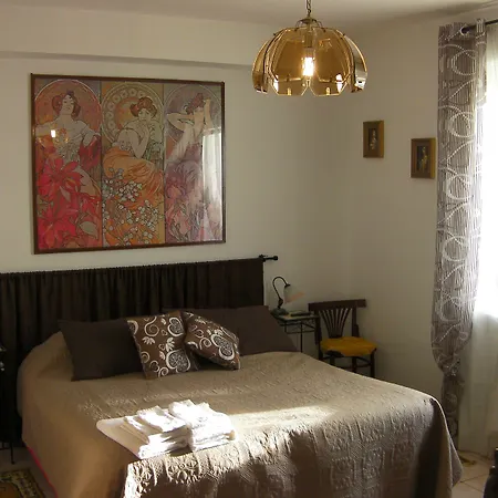 Bed & Breakfast Life 3*