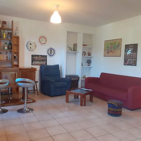 Life Bed & Breakfast