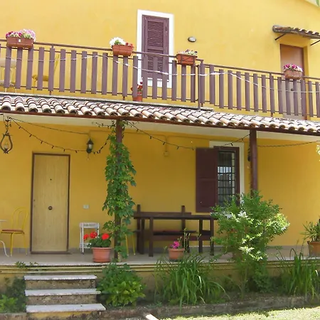 Life Bed & Breakfast Sutri