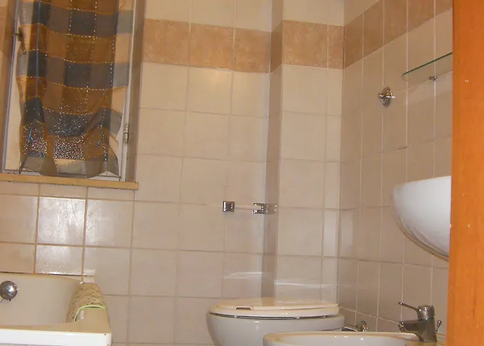 Life Bed and Breakfast 3*